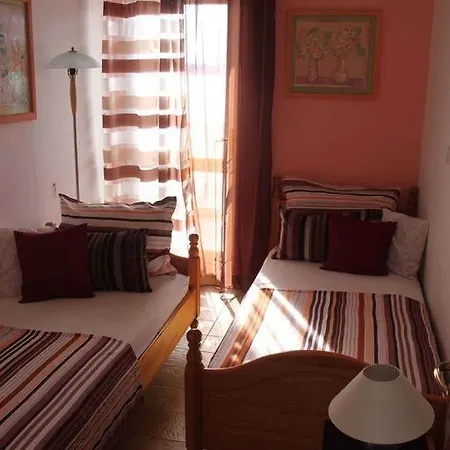 Διαμέρισμα Summer Lounge Τρογκίρ