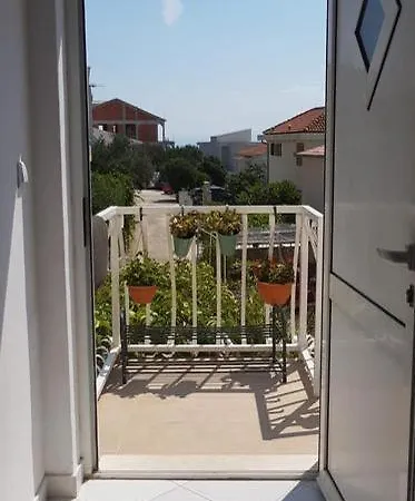 Summer Lounge Apartman