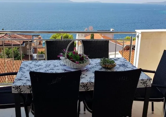Summer Lounge Apartman