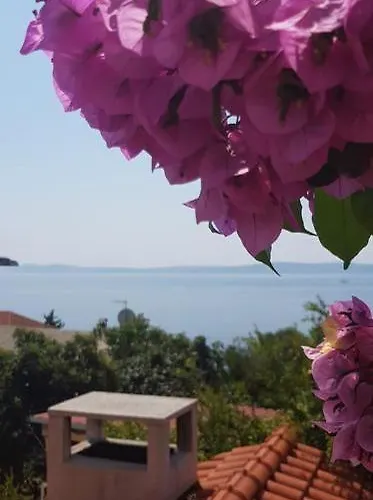 Summer Lounge Apartman Trogir